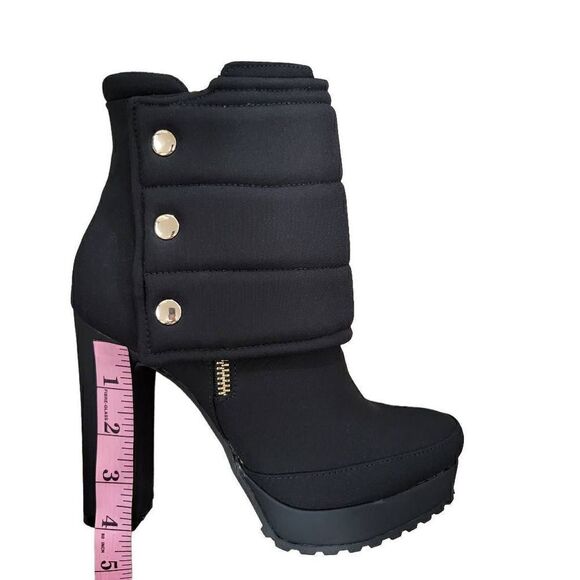 THALIA SODI
Women's Charlie Booties size 6 - Picture 15 of 16